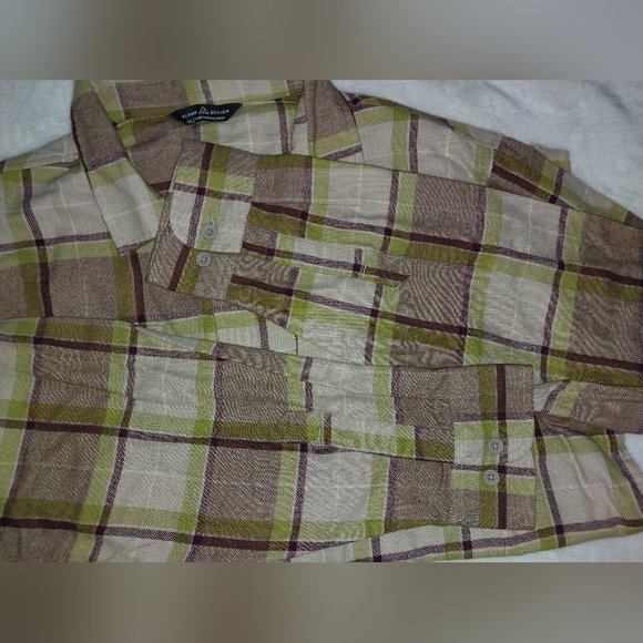 Alpine Design Long Sleeve button-up Flannel - Picture 8 of 11